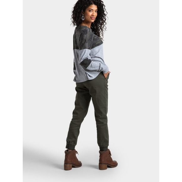 Camo Mixed Waffle Top - Picture 3 of 8